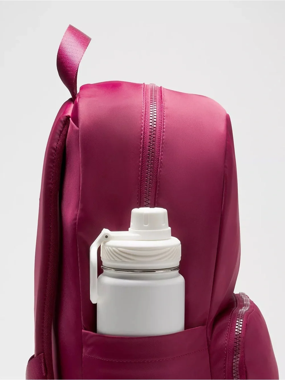 Lululemon Everywhere Backpack 22L- Raspberry Rave/Wacky Khaki